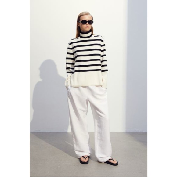 Cream/Striped Mock Turtleneck Sweater - Picture 7 of 9